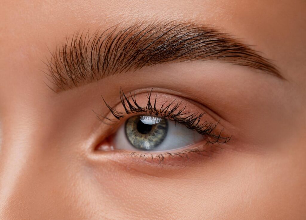 traitement brow lamination à genève - beauty art pro